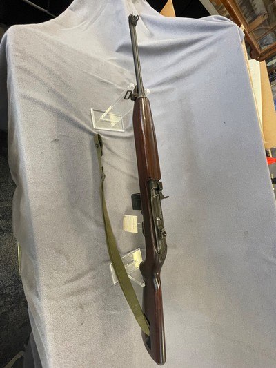 Saginaw 'S'G' M1 Carbine - Image 2 of 19