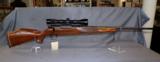 Weatherby Mark V .257 Weatherby Magnum - 2 of 13