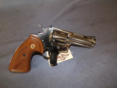 Colt Python .357 magnum - Image 2 of 11