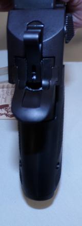 Magnum Research Desert Eagle .50 AE - Image 4 of 9