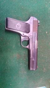 Tokarev TT-30 pistol - 1 of 2