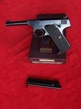 COLT
WOODSMAN Sport .22 Caliber 1st Model in Original Box with Extra Magazine & Paperwork 99% - 15 of 19