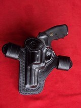 Smith & Wesson 3” Barrel
Model 60-4 Target Model in .38 Special Revolver with Overland Leather Holster - 20 of 20