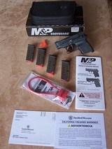 Smith & Wesson M&P Bodyguard .380 Auto, Tru-Glo Sights, 4 Magazines, Box with zipper Pouch & Paperwork. Defense Carry Pistol - 16 of 20