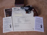Colt Police Positive .32 on a .38 Frame with rare 2 1/2” Barrel,Excellent and in the original box with paperwork - 1 of 20