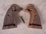 Original Colt Python Grips with gold medallions. - 5 of 5