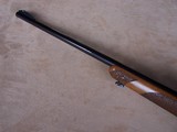 Waffen Dschulnigg Salzburg, Austria custom 30-06 Bolt Action rifle with claw mounted scope, carved stock and game scene engraved - 7 of 20