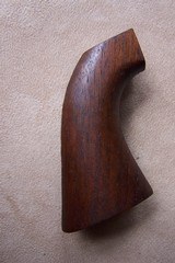 Colt SAA Vintage One Piece Wood Grips - 1 of 9