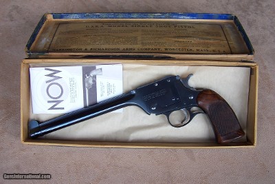 H&R Single Shot Target Pistol in Original Box with Brochure in 99% condition. Harrington and Richardson U.S.R.A. Model by Walter Roper
