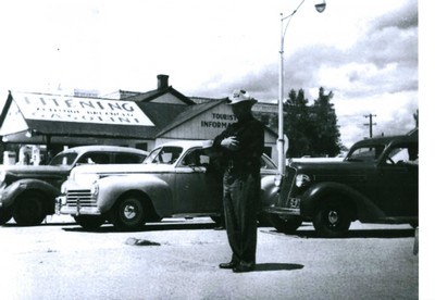 Nickel Colt Detective Special from 1937 owned by Hardin, Montana Undersheriff W.S. Brooks, includes Badge & Photo - Image 13 of 15