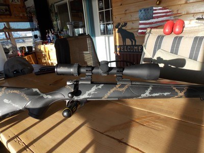 WEATHERBY VANGUARD MEAT EATER 300 WIN MAG - Image 3 of 9