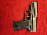 HECKLER and KOCH USP COMPACT 9mm - 2 of 11