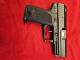HECKLER and KOCH USP COMPACT 9mm