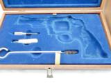 1978 Smith Wesson 27 5 Inch New In Case
*** Complete with Outer Shipping Carton *** - 3 of 7