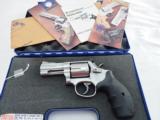 1997 Smith Wesson 696 No Dash NIB - 1 of 6