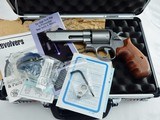 1999 Smith Wesson 629 V Comp PC In The Case
" PRE LOCK PERFORMANCE CENTER " - 1 of 6