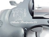 2008 Smith Wesson 329 Alaska Backpacker IV NIB
