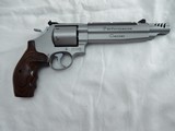 1998 Smith Wesson 629 Compensated Hunter In The Case
" PERFORMANCE CENTER PRE LOCK " - 6 of 12