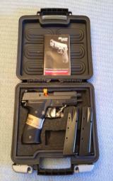 Official US Navy SEALS Sig Sauer MK25 9mm - 2 of 6