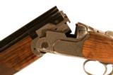 Beretta DT11L
Sporting Clays Shotgun 12G 32