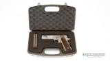 Les Baer .45 ACP Concept Vl - - STORE DISPLAY - - SAVE BIG NOW !! - 1 of 9