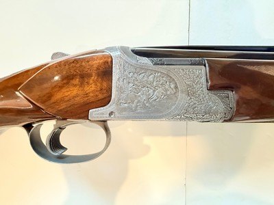 BROWNING GRADE IV SUPERPOSED 12 GA.- - FUNKEN ENGRAVED - Image 4 of 11