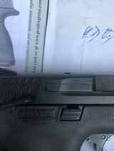 smith &WESSON M&P 45 ACP - 6 of 10