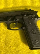 Taurus PT 92 9mm - 7 of 10