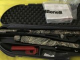Bennelli usa model insert system black eagle
12 gauge shot gun - 2 of 11