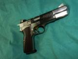 BROWNING HI-POWER CHROME FACTORY 9MM - 2 of 6