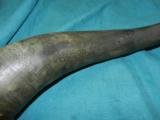EXCEPTIONAL ENGRAVED POWDER HORN - 7 of 12