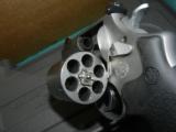 S&W MODEL 657-5 2.65 - 4 of 5