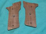 S&W 422/622 FACTORY WALNUT GRIPS - 2 of 2