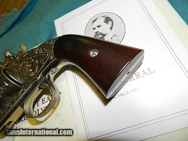 その他 THE WYATT EARP.44 REVOLVER The Wyatt Earp .44 Revolver by The Franklin Mint W/ Display