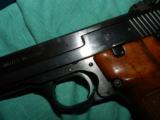 S&W MODEL 41 5 1/2