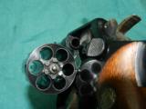 S&W MODEL 10-5 revolver 96% - 4 of 5