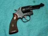 S&W MODEL 10-5 revolver 96% - 3 of 5