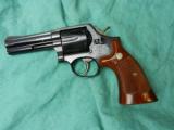 S&W MODEL 581 DISTINGUISHED SERVICE .357MAG - 5 of 8