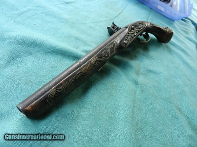 Pirate Ship's Captain's Flintlock Pistol - Image 6 of 10