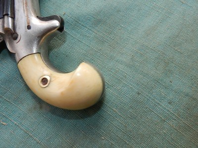 Colt .41 cal. derringer natural grips - Image 4 of 8