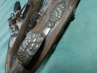 Pirate Captain Brace of Flintlok Pistols - Image 5 of 15