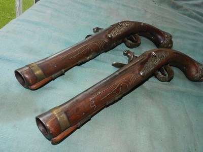Pirate Captain Brace of Flintlok Pistols - Image 15 of 15