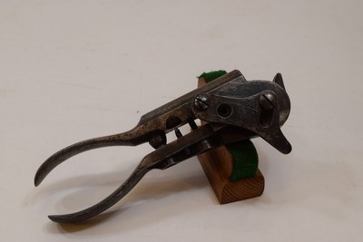 Marlin 38-55 hand Reloading Tool with enclosed Mold