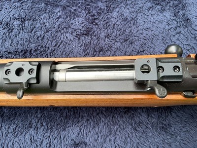 Kimber 8400 Caprivi .375 H&H Mag. 24
