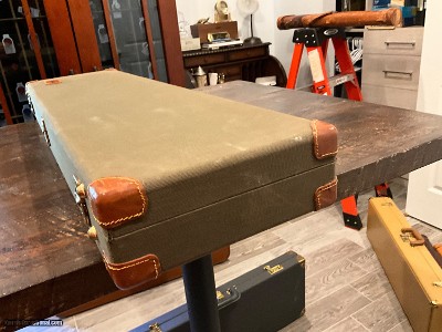 Newer Browning O/U shotgun case. 32” bbl. - Image 2 of 6