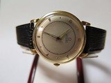 LOWER PRICE: Rare Vintage (1944) Omega 18k Solid Gold Bumper Automatic - 1 of 14