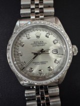Stunningly Beautiful Rolex Oyster Perpetual Datejust w/Diamonds - 3 of 14
