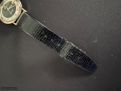 LOWER PRICE. Exquisite, RARE vintage Omega Seamaster De Ville solid 14k Gold case. - Image 5 of 17
