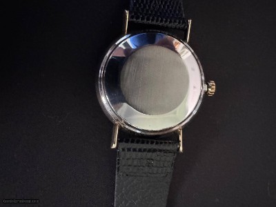 LOWER PRICE. Exquisite, RARE vintage Omega Seamaster De Ville solid 14k Gold case. - Image 16 of 17