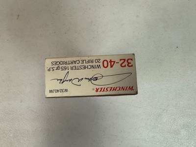 LOWER PRICED Hard to find Winchester John Wayne Commemorative 32-40 ammo. 5 boxes. - Image 5 of 6